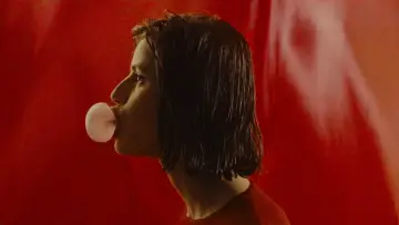 Backdrop to the movie "Three Colors: Red" #1200368