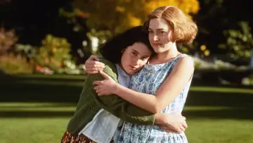 Backdrop to the movie "Heavenly Creatures" #882734