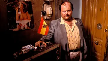 Backdrop to the movie "Torrente: The Dumb Arm of the Law" #360295