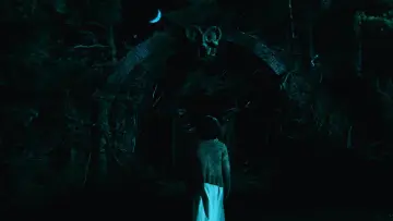 Backdrop to the movie "Pan