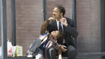 Backdrop to the movie "The Pursuit of Happyness" #609183