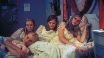 Backdrop to the movie "The Virgin Suicides" #703954