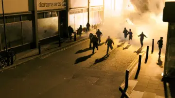 Backdrop to the movie "28 Weeks Later" #800433