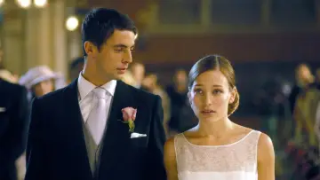 Backdrop to the movie "Imagine Me & You" #1356690