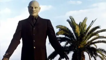 Backdrop to the movie "Fantomas Unleashed" #995400