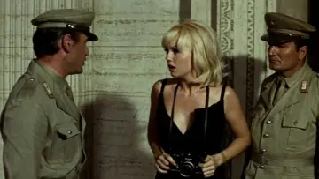 Backdrop to the movie "Fantomas Unleashed" #995411