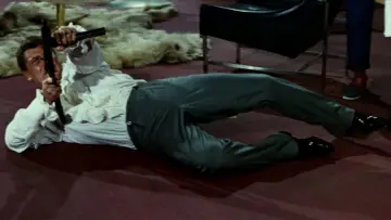Backdrop to the movie "Fantomas Unleashed" #995412