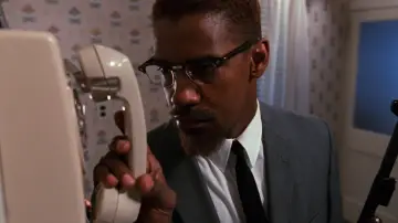 Backdrop to the movie "Malcolm X" #807099
