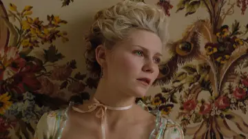 Backdrop to the movie "Marie Antoinette" #1531284