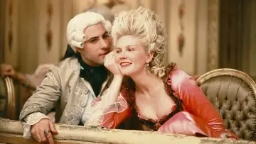 Backdrop to the movie "Marie Antoinette" #1644940