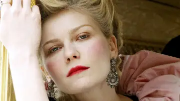 Backdrop to the movie "Marie Antoinette" #1799474