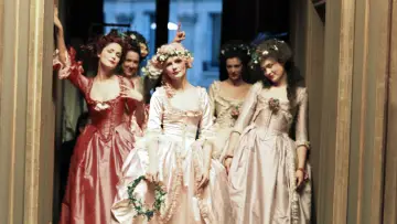 Backdrop to the movie "Marie Antoinette" #1799484