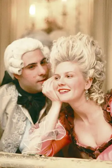 Poster to the movie "Marie Antoinette" #1799491