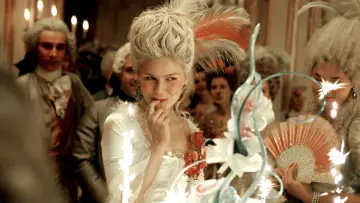 Backdrop to the movie "Marie Antoinette" #1827127