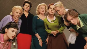 Backdrop to the movie "8 Women" #993147