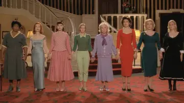 Backdrop to the movie "8 Women" #993157