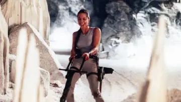 Backdrop to the movie "Lara Croft: Tomb Raider" #1724746
