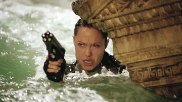 Backdrop to the movie "Lara Croft: Tomb Raider - The Cradle of Life" #1732910
