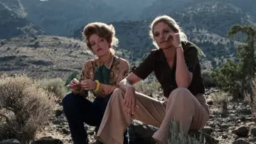 Backdrop to the movie "Desert Hearts" #1075723
