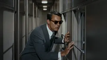 Backdrop to the movie "North by Northwest" #751535