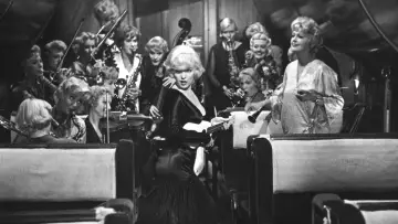 Backdrop to the movie "Some Like It Hot" #954964