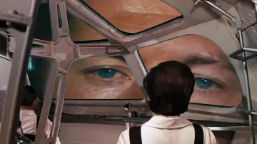 Backdrop to the movie "Fantastic Voyage" #996430