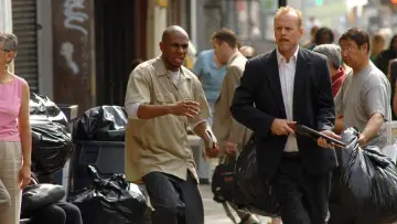 Backdrop to the movie "16 Blocks" #284563