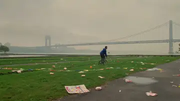 Backdrop to the movie "Big" #1628275