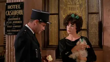 Backdrop to the movie "Irma la Douce" #987627