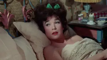 Backdrop to the movie "Irma la Douce" #987639