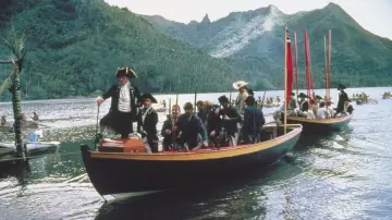 Backdrop to the movie "The Bounty" #866395