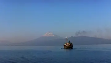 Backdrop to the movie "Around the World in 80 Days" #1199672