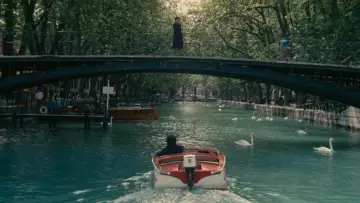 Backdrop to the movie "Claire