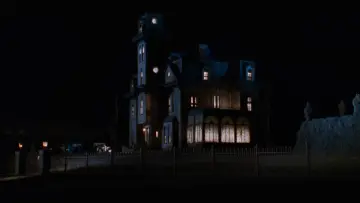 Backdrop to the movie "The Addams Family" #1861303