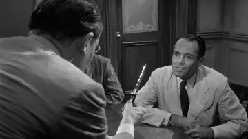Backdrop to the movie "12 Angry Men" #579517