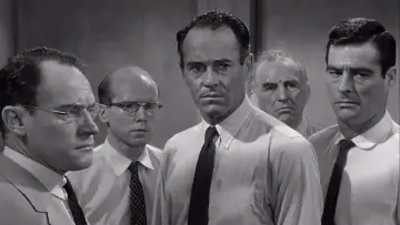 Backdrop to the movie "12 Angry Men" #749070