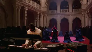 Backdrop to the movie "Eyes Wide Shut" #545479