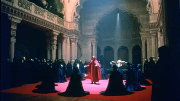 Backdrop to the movie "Eyes Wide Shut" #960464