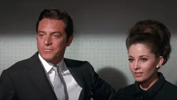 Backdrop to the movie "Valley of the Dolls" #1275957