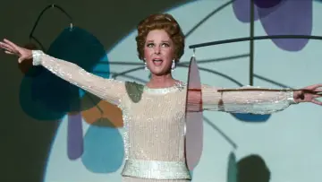 Backdrop to the movie "Valley of the Dolls" #1275960