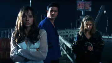 Backdrop to the movie "I Know What You Did Last Summer" #1207920
