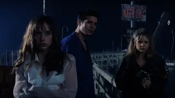 Backdrop to the movie "I Know What You Did Last Summer" #694649