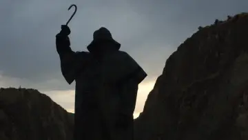 Backdrop to the movie "I