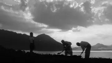 Backdrop to the movie "The Naked Island" #1203433