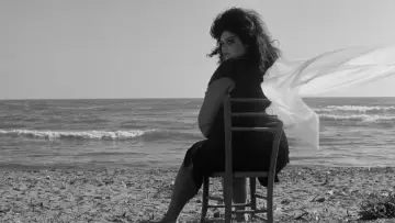 Backdrop to the movie "8½" #634864