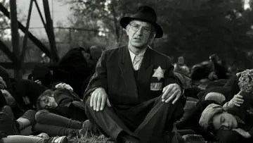 Backdrop to the movie "Schindler