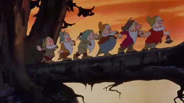 Backdrop to the movie "Snow White and the Seven Dwarfs" #580943