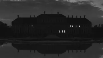 Backdrop to the movie "Last Year at Marienbad" #987504