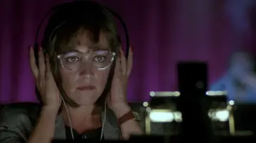 Backdrop to the movie "Women on the Verge of a Nervous Breakdown" #987884