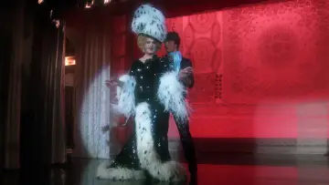 Backdrop to the movie "La Cage aux Folles" #994296